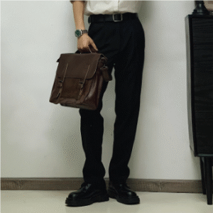 ໂສ້ງຊາຍຂາສັ້ນຮູບກົມ